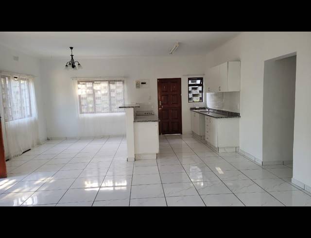3 BEDROOM HOUSE RENTED IN DOONSIDE